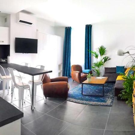 Beautifully Bright Apartment In Old Town Saint-Tropez Exterior photo